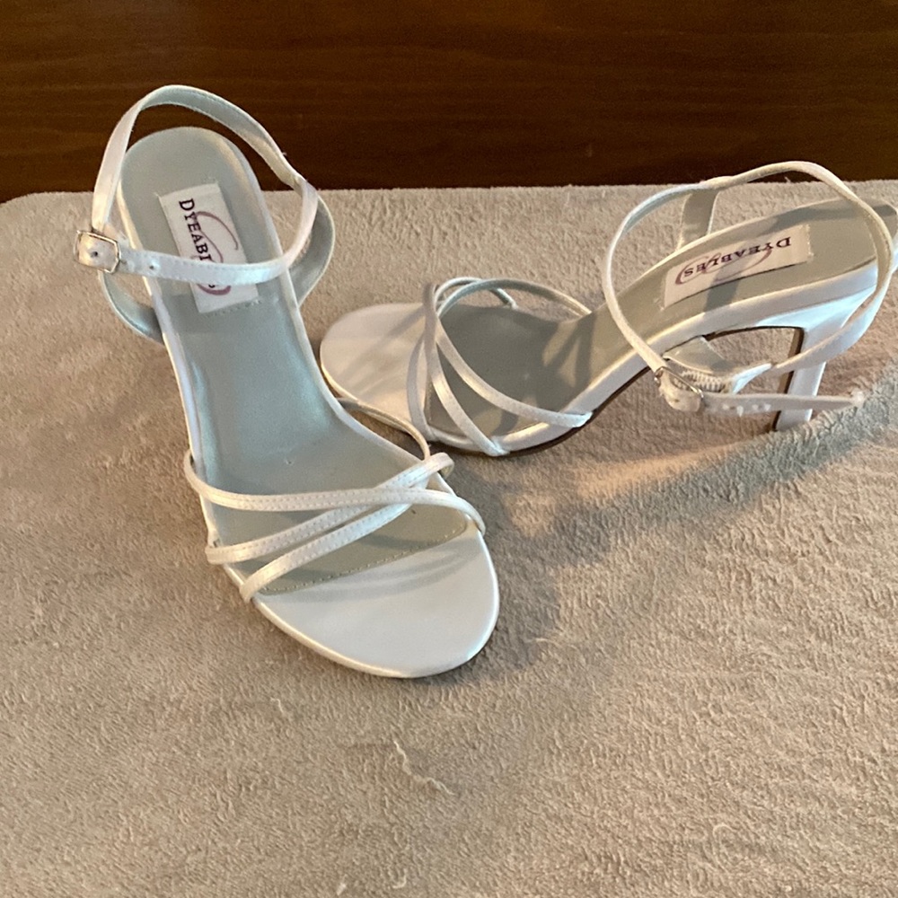 White sandal with 3 inch heel New